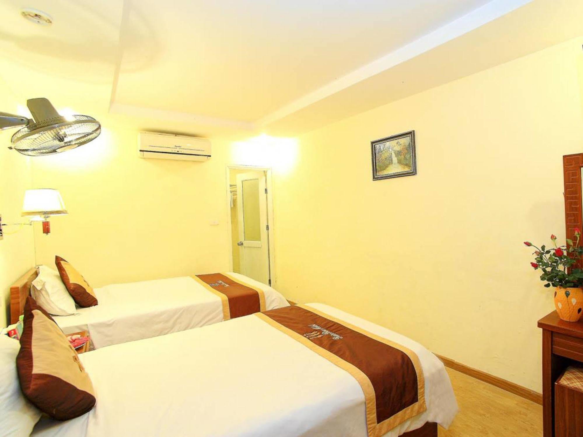 Hanoi Zesty Hotel Екстериор снимка